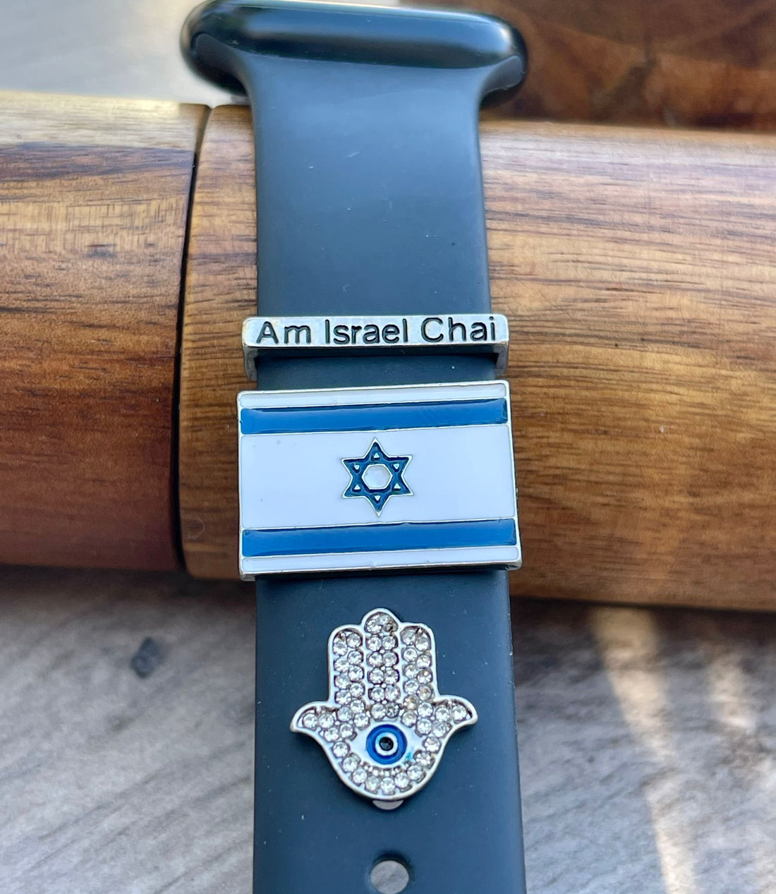 "Am Israel Chai" Watch Band Charm â Apple & Smartwatch Compatible