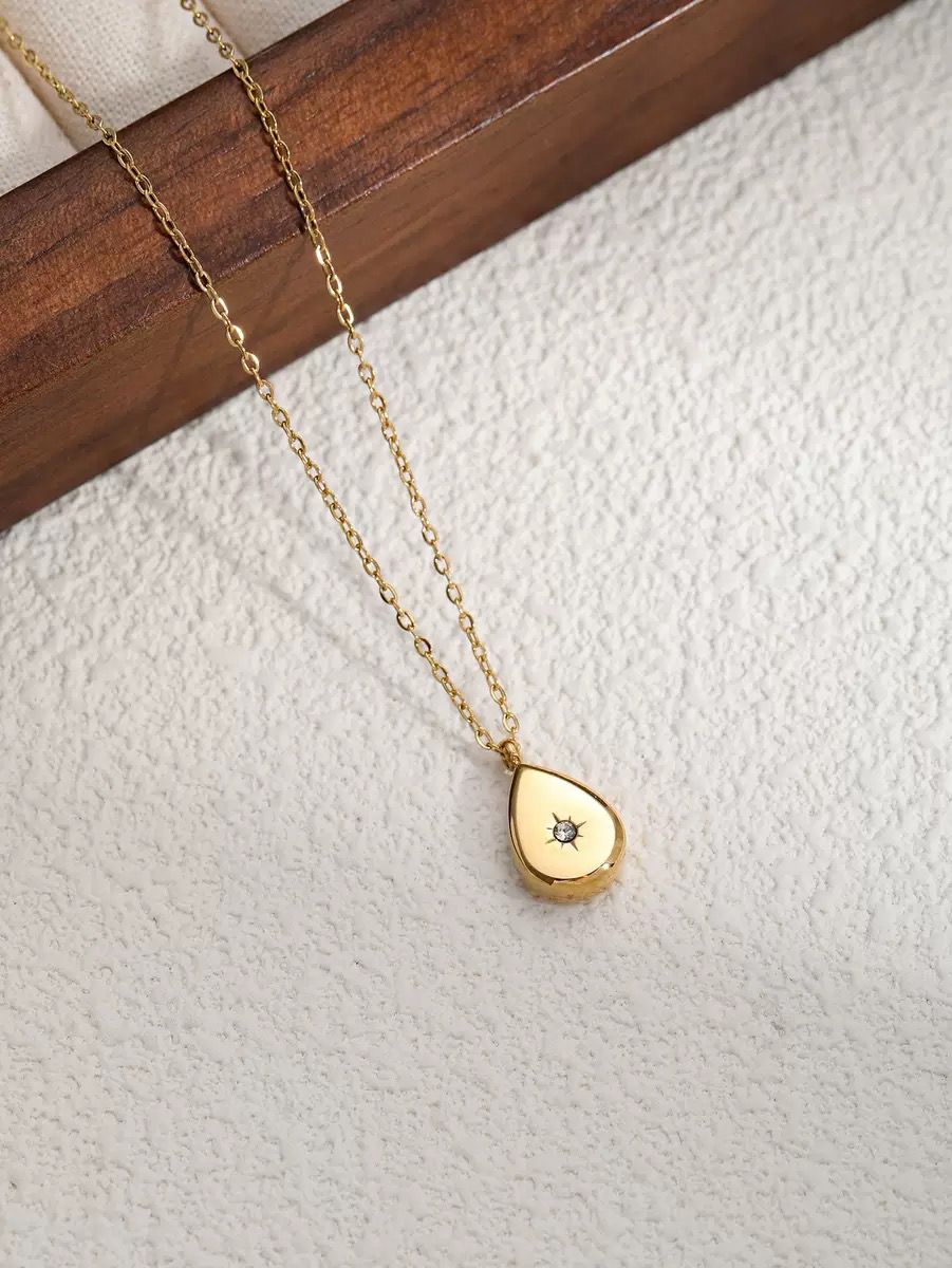 Teardrop Star Necklace