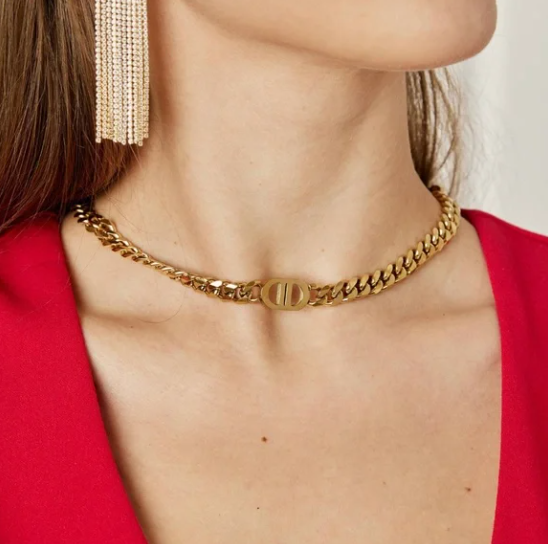 Signature Link Chain Necklace