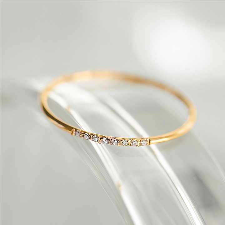 Minimal CZ Gold Ring