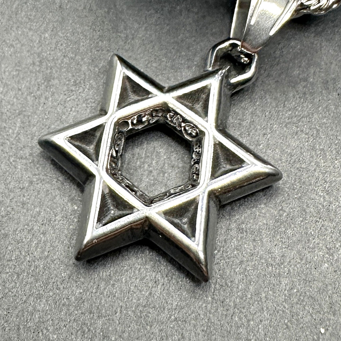 Blackened Star of David pendant on a 4mm rope chain by Koch La Ni